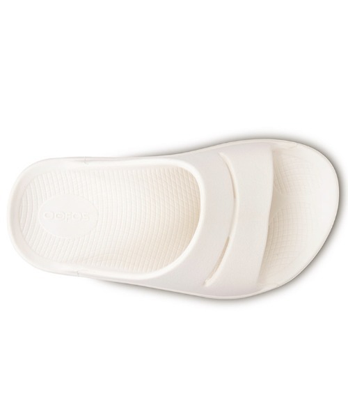 OOFOS（ウーフォス）の「OOFOS/ウーフォス　OOahh（サンダル・メンズ・ブラック/モカ/ホワイト・25/26/28/23/24/27）」の6枚目の写真