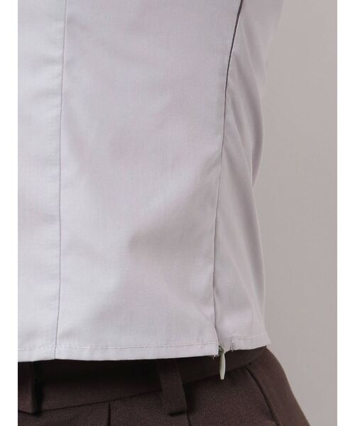 dazzlin（ダズリン）の「ギャザー切替フリルトップス（シャツ/ブラウス・レディース・ブラック/グレー/オフホワイト・FREE）」の16枚目の写真