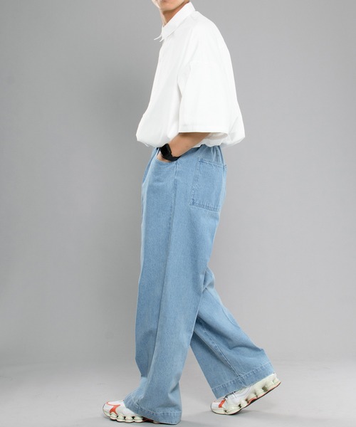 kutir(クティール)の「センタープレスワイドデニムパンツ(デニムパンツ・メンズ・ライトブルー/インディゴブルー・SMALL/MEDIUM/LARGE)」の12枚目の写真