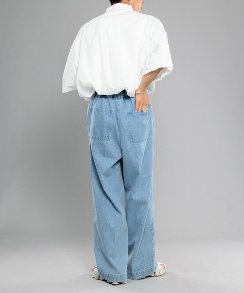 kutir(クティール)の「センタープレスワイドデニムパンツ(デニムパンツ・メンズ・ライトブルー/インディゴブルー・SMALL/MEDIUM/LARGE)」の6枚目の写真