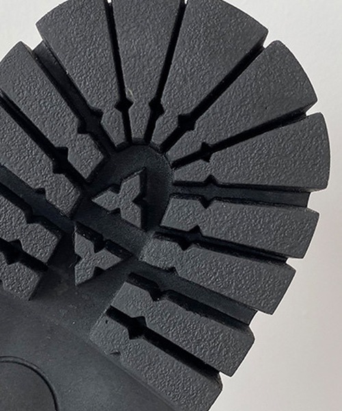 SVEC(シュベック)の「チャンキーソール レースアップ ドレスシューズ(ドレスシューズ・レディース・ブラック系その他/ブラック・38/36/37/35/39)」の7枚目の写真