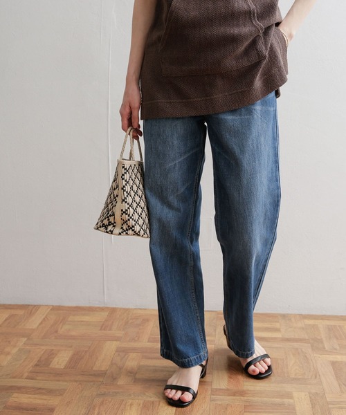 URBAN RESEARCH DOORS（アーバンリサーチドアーズ）の「デニムワイドパンツ（デニムパンツ・レディース・ワンウォッシュ/インディゴブルー・38/40/36）」の10枚目の写真