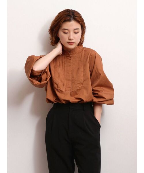 Ungrid（アングリッド）の「ボリュームスリーブドレスシャツ（シャツ/ブラウス・レディース・ブラウン/オフホワイト/ブラック・FREE）」の3枚目の写真