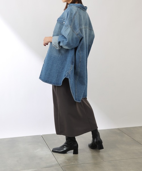 COLONY 2139（コロニートゥーワンスリーナイン）の「デニムWポケットBIGシャツ（シャツ/ブラウス・レディース・ブラック/ブルー・FREE）」の13枚目の写真