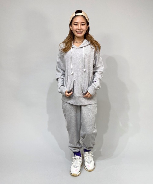 Champion（チャンピオン）の「【ZOZOタウン限定アイテム】CHAMPION/チャンピオン  ルーズシルエットパーカー＆スウェットパンツ　セットアップ/ワンマイルウェア   CW-UW01（パーカー・レディース・ネイビー/グレー/ブラック・XL/L）」の10枚目の写真