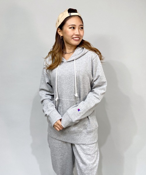 Champion（チャンピオン）の「【ZOZOタウン限定アイテム】CHAMPION/チャンピオン  ルーズシルエットパーカー＆スウェットパンツ　セットアップ/ワンマイルウェア   CW-UW01（パーカー・レディース・ネイビー/グレー/ブラック・XL/L）」の12枚目の写真