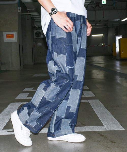 .KOM(ドットコム)の「『.KOM SELECT/ドットケーオーエム セレクト』Patchwork Design Denim Painter Pants/パッチワーク デザイン ワイドデニム ペインターパンツ(デニムパンツ・メンズ・ブラック/ブルー・L)」の9枚目の写真