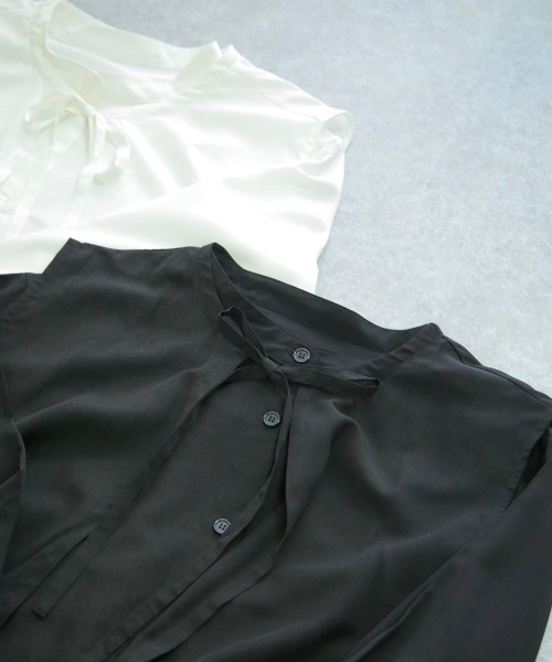 spoon store（スプーンストア）の「レイヤードフラップシャツワンピース（ワンピース・レディース・オフホワイト/グリーン/スミクロ・フリー）」の5枚目の写真