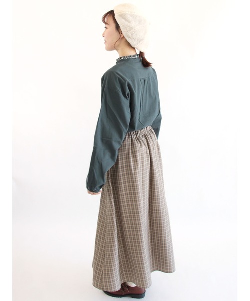 ehka sopo（エヘカソポ）の「スタンドフリル刺繍ブラウス（シャツ/ブラウス・レディース・オフホワイト/キナリ/グリーン/ブラック・ﾌﾘ-）」の13枚目の写真