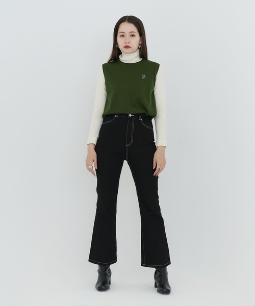TINA:JOJUN(ティーナジョジュン)の「エンブレム付き ニットベスト TINA:JOJUN(ベスト・レディース・グリーン/ネイビー・M)」の18枚目の写真
