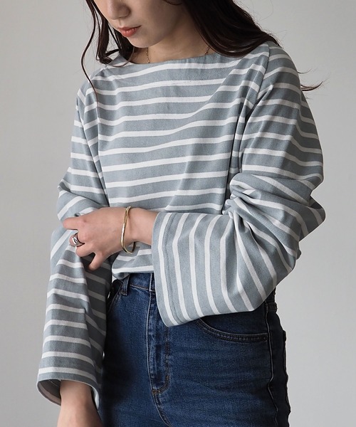 Riberry(リベリー)の「ボートネックワイドスリーブボーダーロンT(Tシャツ/カットソー・レディース・ネイビー/オフホワイト/ブルー・MEDIUM)」の14枚目の写真