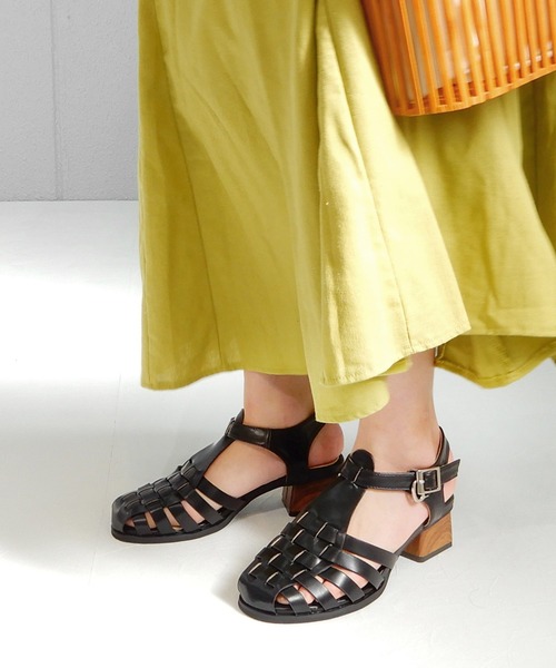 minia（ミニア）の「木目調ブロックヒールグルカサンダル　◇（サンダル・レディース・アイボリー/ミント/ブラック/ブラウン・S/M/LL/L）」の22枚目の写真