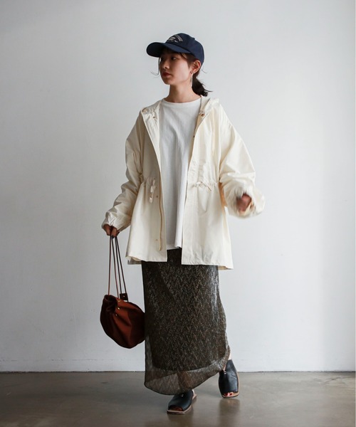 feepur（フェピュール）の「ボリュームマウンテンパーカー（マウンテンパーカー・レディース・ブラック/オフホワイト/カーキ/ピンク・MEDIUM）」の17枚目の写真