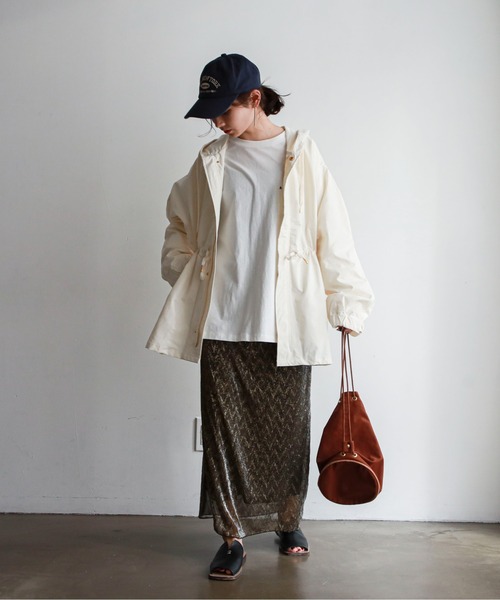 feepur（フェピュール）の「ボリュームマウンテンパーカー（マウンテンパーカー・レディース・ブラック/オフホワイト/カーキ/ピンク・MEDIUM）」の18枚目の写真