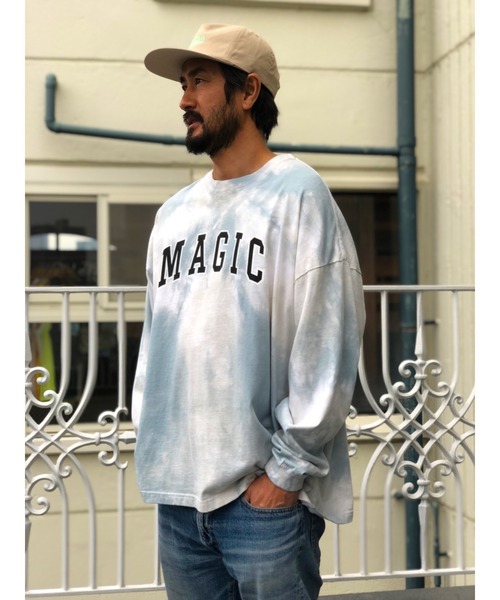 MAGIC NUMBER（マジック ナンバー）の「【MAGIC NUMBER】 ARCH LOGO TIE DYE L/S TEE(LOOSE FIT)（Tシャツ/カットソー・メンズ・ブルーグレー・LARGE/X-LARGE/MEDIUM）」の5枚目の写真