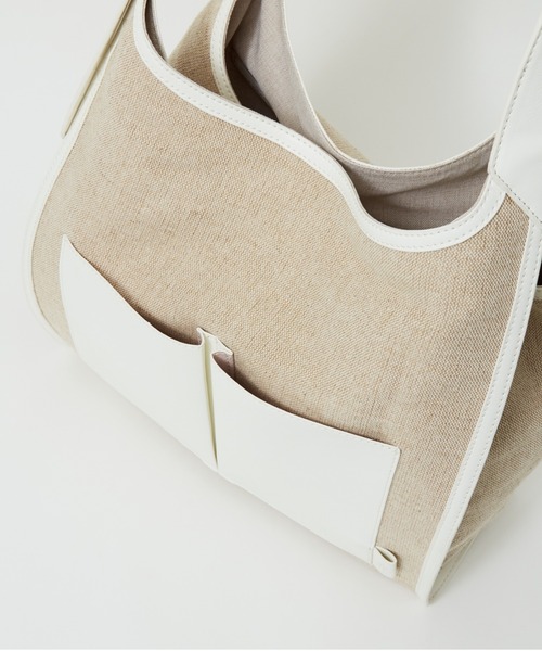 LOWELL things(ロウェル シングス)の「Twins/キャンバス調ワンショルダートートBAG(トートバッグ・レディース・ブラック/アイボリー/ライトブルー・フリー)」の15枚目の写真