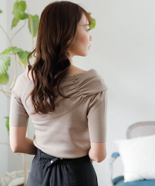 LIPSERVICE(リップサービス)の「アシメギャザーニットトップス(Tシャツ/カットソー・レディース・ホワイト/ベージュ/ピンク/ブラック・FREE)」の12枚目の写真