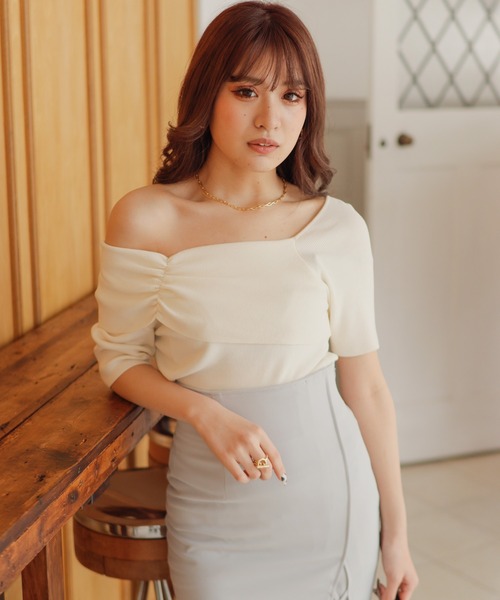 LIPSERVICE(リップサービス)の「アシメギャザーニットトップス(Tシャツ/カットソー・レディース・ホワイト/ベージュ/ピンク/ブラック・FREE)」の14枚目の写真