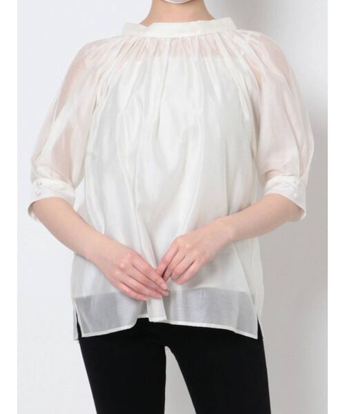 LAGUNAMOON（ラグナムーン）の「ロールネックリボンブラウス（シャツ/ブラウス・レディース・ホワイト/イエロー/ブルー/ブラック・FREE）」の2枚目の写真