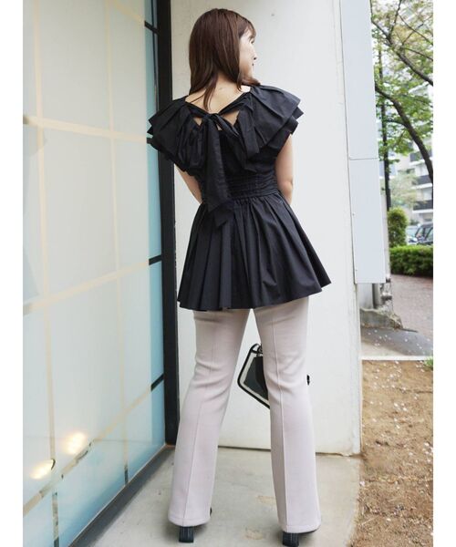 MERCURYDUO(マーキュリーデュオ)の「ボリュームタックスリーブチュニックブラウス(シャツ/ブラウス・レディース・オフホワイト/ブラック/ブルー・FREE)」の5枚目の写真