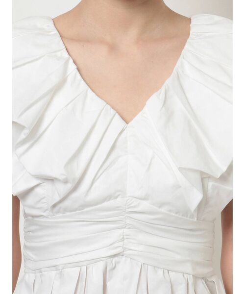 MERCURYDUO(マーキュリーデュオ)の「ボリュームタックスリーブチュニックブラウス(シャツ/ブラウス・レディース・オフホワイト/ブラック/ブルー・FREE)」の10枚目の写真