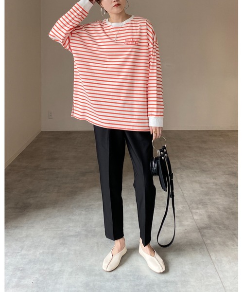 She's Closet(シーズクローゼット)の「ビッグシルエットクルーネックワンポイント刺繍ボーダー長袖プルオーバーロングTシャツ(Tシャツ/カットソー・レディース・ブラック/オレンジ/ブルー/レッド/グリーン・FREE)」の15枚目の写真