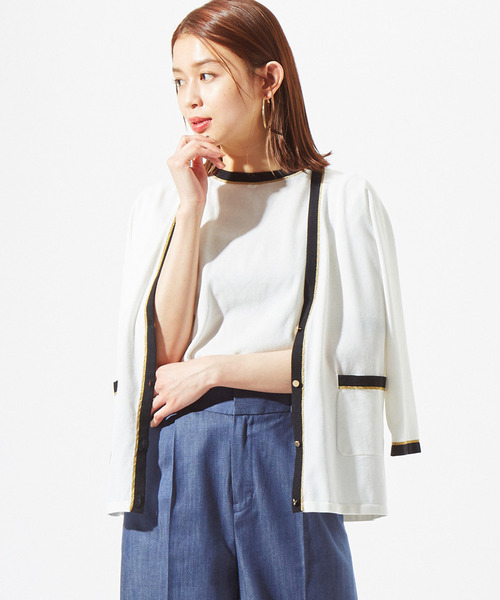 Tiara（ティアラ）の「ゴールドラインＶネックカーディガン（カーディガン/ボレロ・レディース・ホワイト/ブラック・FREE）」の11枚目の写真