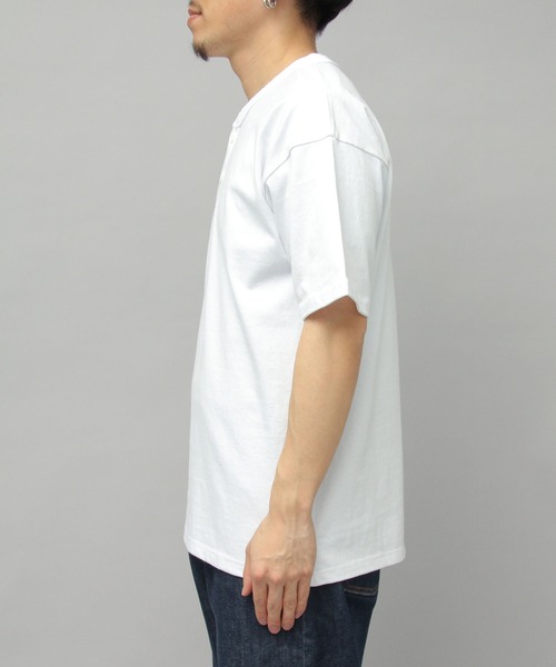 Goodwear(グッドウェア)の「7.6オンス USAコットン ヘンリーネック 半袖 Tシャツ レギュラーシルエット(Tシャツ/カットソー・メンズ・ホワイト/ブルー/グレー/ブラック系その他/ネイビー/ベージュ/ブラウン系その他/ブラック/スミクロ・M/L/XL)」の15枚目の写真