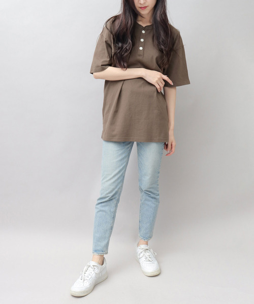 Goodwear(グッドウェア)の「7.6オンス USAコットン ヘンリーネック 半袖 Tシャツ レギュラーシルエット(Tシャツ/カットソー・メンズ・ホワイト/ブルー/グレー/ブラック系その他/ネイビー/ベージュ/ブラウン系その他/ブラック/スミクロ・M/L/XL)」の21枚目の写真