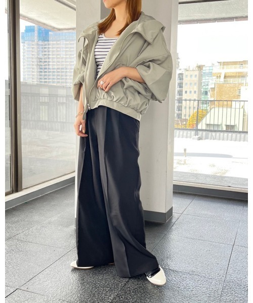 LiSeek（リシーク）の「【LiSeeK】フード付ボリュームスリーブブルゾン（ブルゾン・レディース・ベージュ/アイボリー/カーキ・FREE）」の20枚目の写真