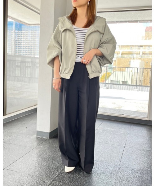 LiSeek（リシーク）の「【LiSeeK】フード付ボリュームスリーブブルゾン（ブルゾン・レディース・ベージュ/アイボリー/カーキ・FREE）」の22枚目の写真