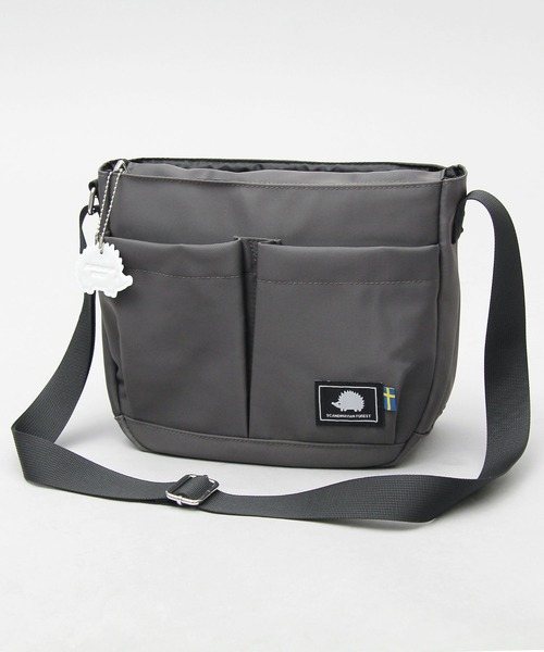 SCANDINAVIAN FOREST（スカンジナビアン・フォレスト）の「撥水ナイロン 軽量 ダブルポケット ミニショルダーバッグ（ショルダーバッグ・レディース・ブラック/グレー/ベージュ/ベージュ系その他/ブラウン/ブルー・FREE）」の13枚目の写真