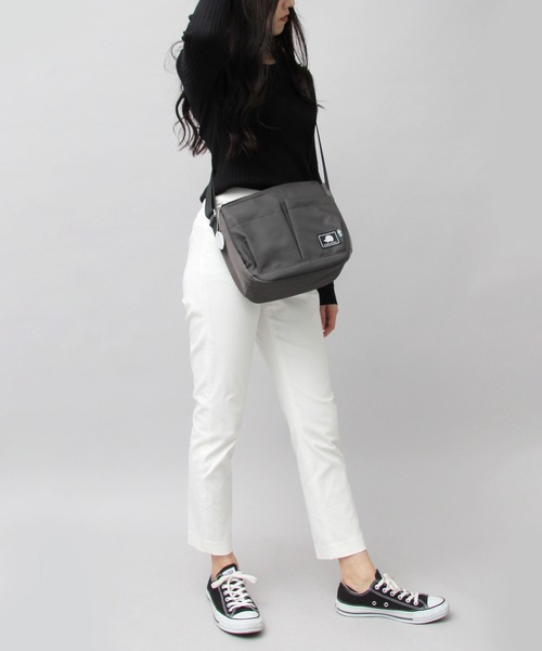 撥水ナイロン 軽量 ダブルポケット ミニショルダーバッグ（ショルダー