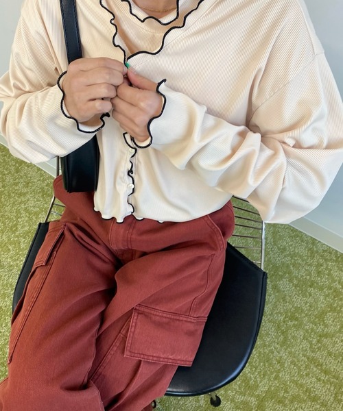 WHO'S WHO gallery（フーズフーギャラリー）の「メローカーデ（カーディガン/ボレロ・レディース・アイボリー/キャメル/ブラック/パープル・FREE）」の8枚目の写真