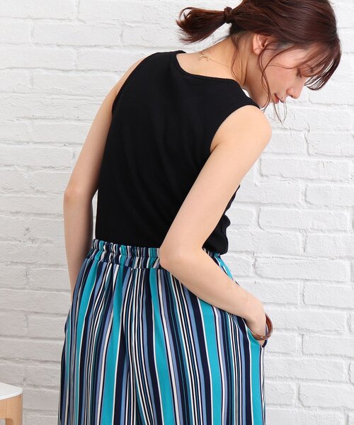 SHOO・LA・RUE（シューラルー）の「◆テレコベーシックタンクトップ（タンクトップ・レディース・ホワイト系/ブラック/ベージュ・02/03）」の15枚目の写真