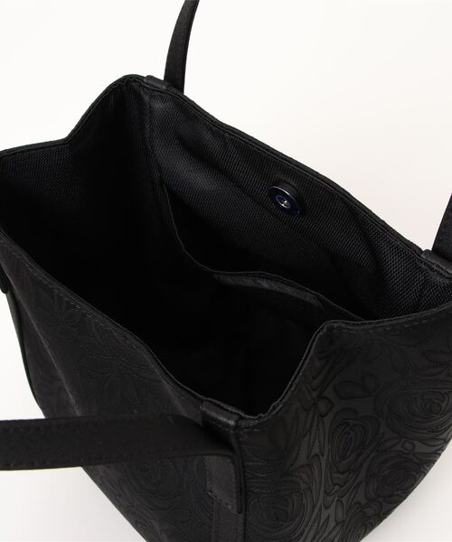 form forma（フォルムフォルマ）の「≪撥水加工付≫花柄ジャガードバッグ（ハンドバッグ・レディース・ブラック・FREE）」の5枚目の写真