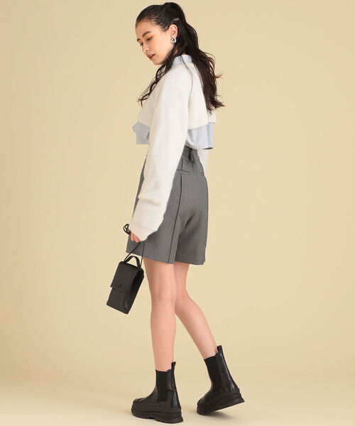 Ray BEAMS(レイビームス)の「Ray BEAMS / アゼアミ クロップド クルーネック ニット(ニット/セーター・レディース・オフホワイト/グリーン系その他2・ONE SIZE)」の19枚目の写真