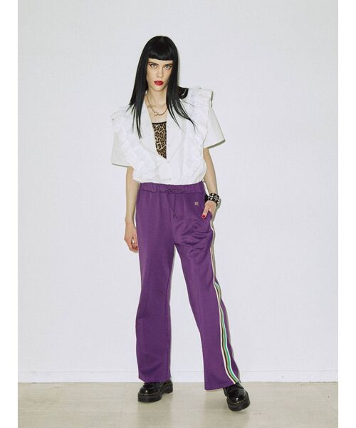 jouetie（ジュエティ）の「カラーラインジャージパンツ【トラックパンツ】（その他パンツ・レディース・ブラック/グリーン/パープル/オレンジ/ブルー・MEDIUM）」の9枚目の写真