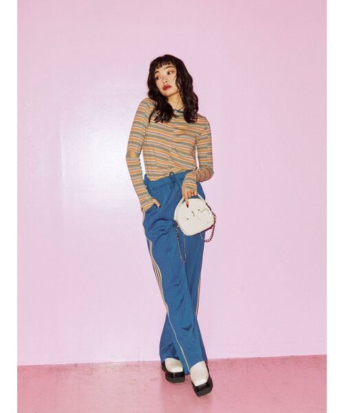 jouetie（ジュエティ）の「カラーラインジャージパンツ【トラックパンツ】（その他パンツ・レディース・ブラック/グリーン/パープル/オレンジ/ブルー・MEDIUM）」の20枚目の写真