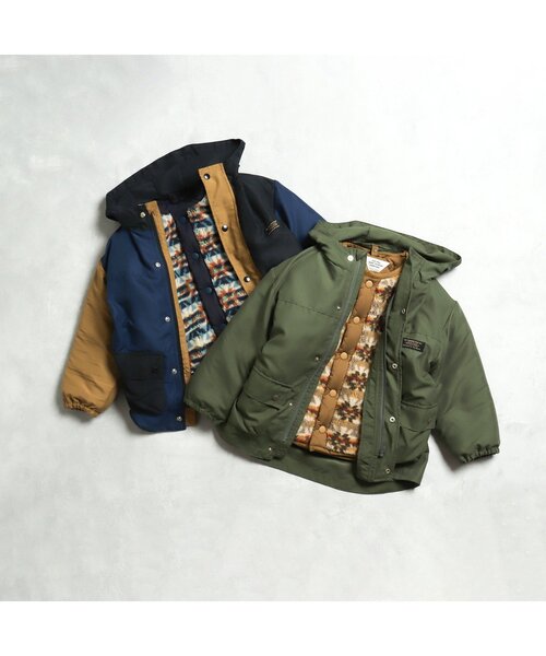 BREEZE（ブリーズ）の「4wayマウンテンジャケット（ダウンジャケット/コート・キッズ・カーキ/レインボー・100/110/130/140/80/120/90）」の3枚目の写真