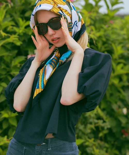 Vicente（ヴィセンテ）の「【Seagreen×Vicente】Swan sleeve tops（シャツ/ブラウス・レディース・ホワイト/ネイビー・FREE）」の17枚目の写真