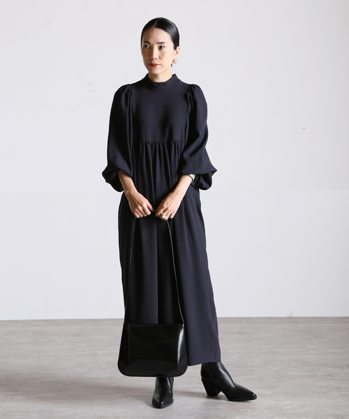 VERMEIL par iena（ヴェルメイユパーイエナ）の「《追加》アセテートバックサテンジョーゼットワンピース（ワンピース・レディース・ブラック/ネイビー・FREE）」の10枚目の写真