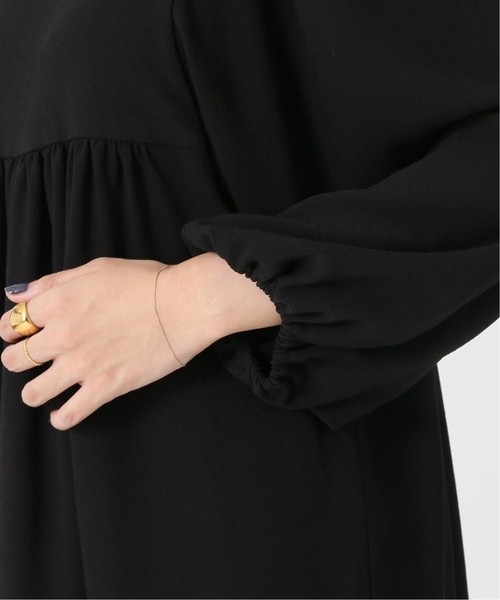 VERMEIL par iena（ヴェルメイユパーイエナ）の「《追加》アセテートバックサテンジョーゼットワンピース（ワンピース・レディース・ブラック/ネイビー・FREE）」の15枚目の写真