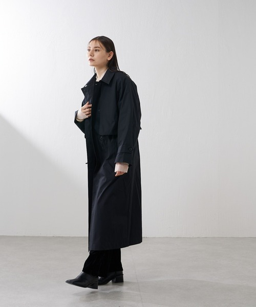 Lui's（ルイス）の「マルチWAYコート（トレンチコート・レディース・ブラック/グレイッシュベージュ・FREE）」の4枚目の写真