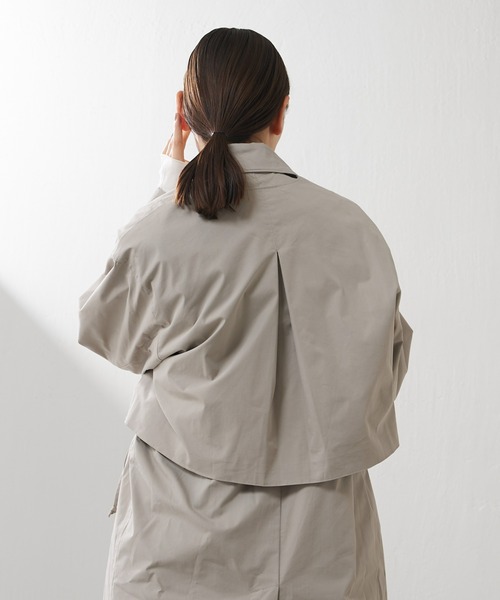 Lui's（ルイス）の「マルチWAYコート（トレンチコート・レディース・ブラック/グレイッシュベージュ・FREE）」の17枚目の写真