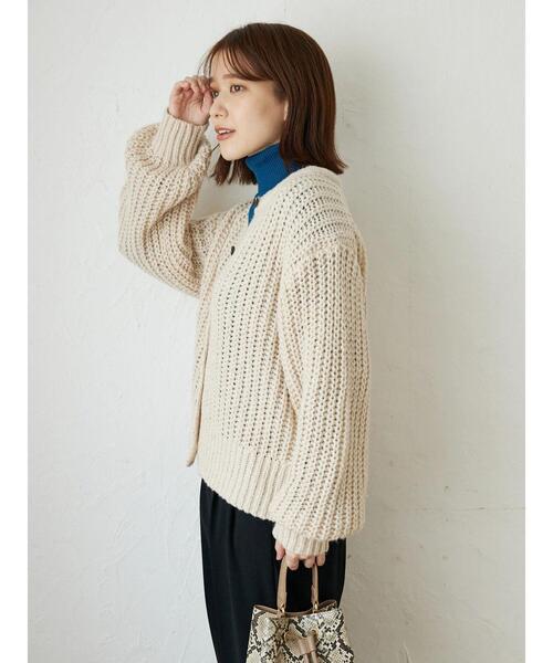 Green　Parks（グリーンパークス）の「3ゲージクルーネックカーデ（カーディガン/ボレロ・レディース・アイボリー/サックスブルー/ピンク/グレー・FREE）」の16枚目の写真