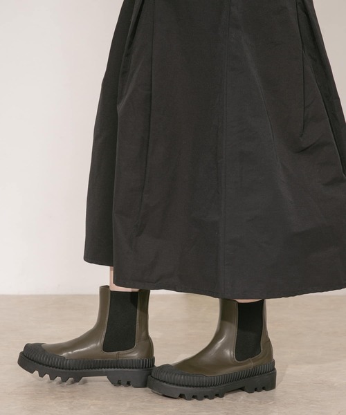 KBF（ケイビーエフ）の「サイドゴアブーツ（ブーツ・レディース・ブラック/カーキ・38/36/37）」の3枚目の写真