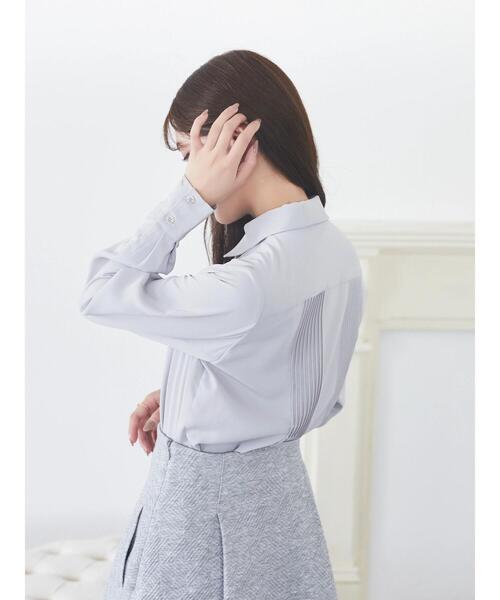 HALUHIROINE（ハルヒロイン）の「ピンタックボウタイ付きブラウス（シャツ/ブラウス・レディース・ライトベージュ/ライトグレー・FREE）」の6枚目の写真