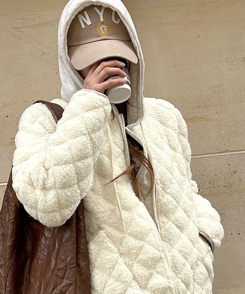 NANING9（ナンニング）の「NANING9 キルティングボアフリースジャケット（その他アウター・レディース・ブラック/アイボリー・FREE）」の11枚目の写真