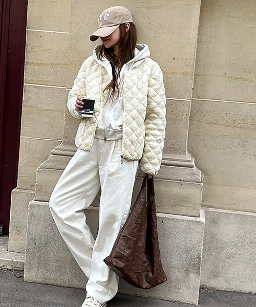 NANING9（ナンニング）の「NANING9 キルティングボアフリースジャケット（その他アウター・レディース・ブラック/アイボリー・FREE）」の5枚目の写真